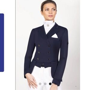 NWOT Fair Play Women's Elizabeth Comfimesh Short Tail Coat Navy 46